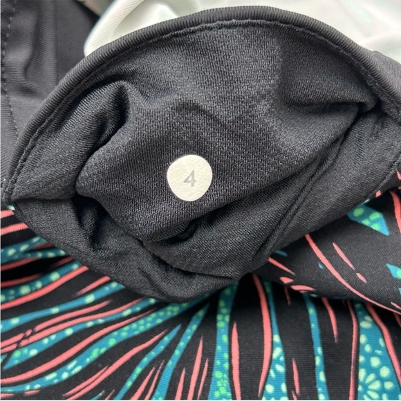 Lululemon Inspire Tight II - Picture 9 of 15